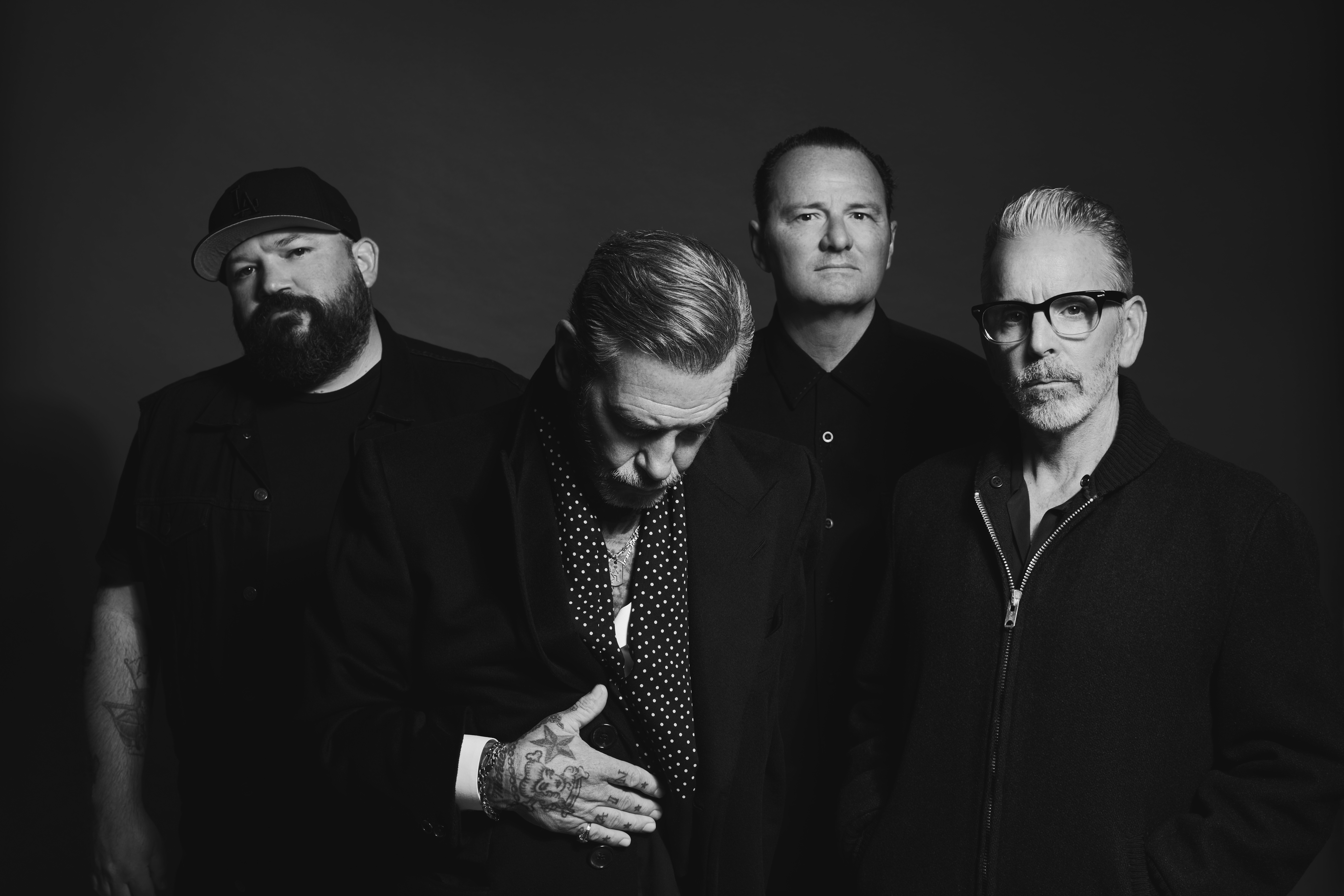 SiiiCK | SOCIAL DISTORTION パンクロックの怒りや反逆性とともに、歳