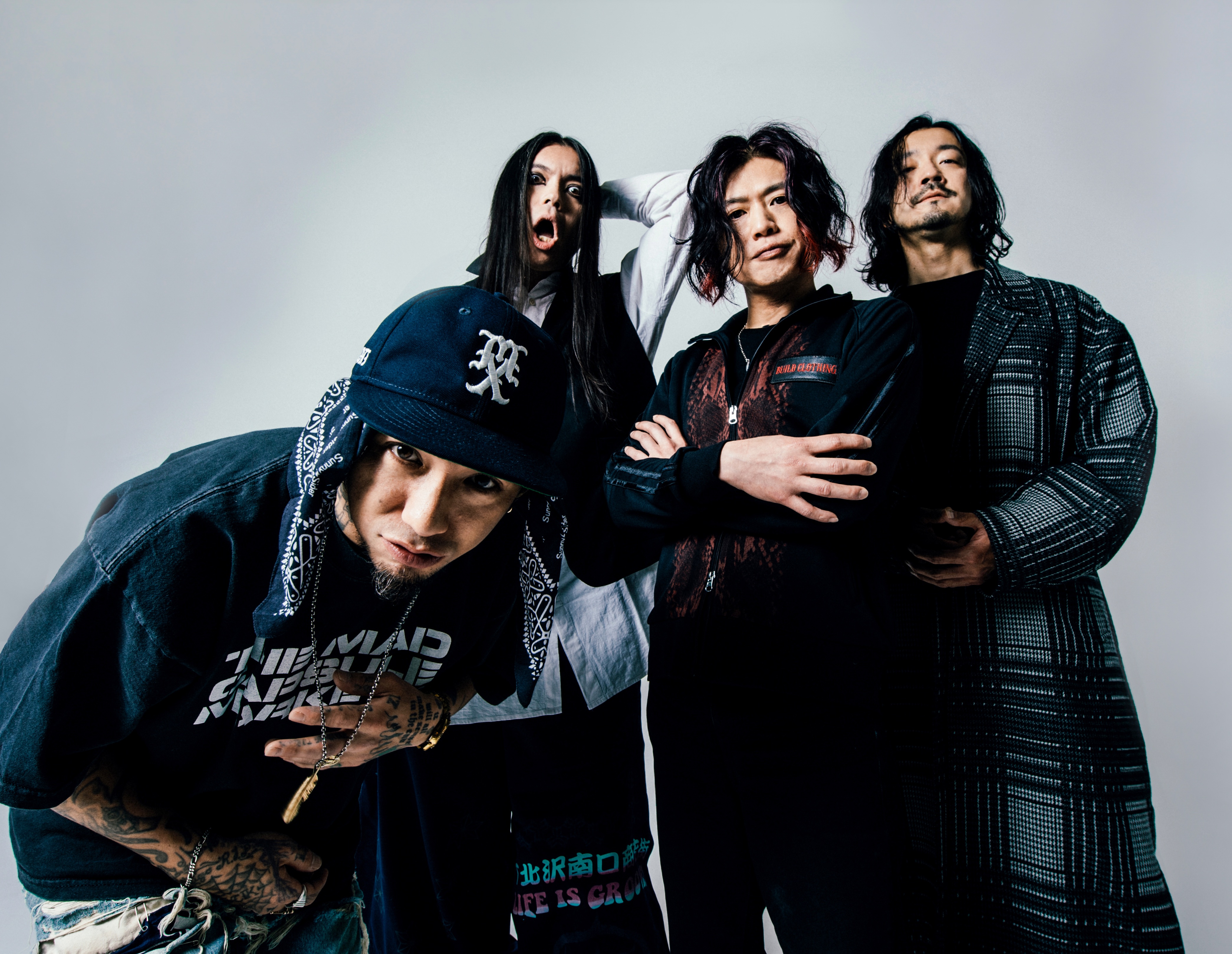 SiiiCK | RIZE 7年ぶりの復活ツアーを捉えた写真集を、こだわり抜いた